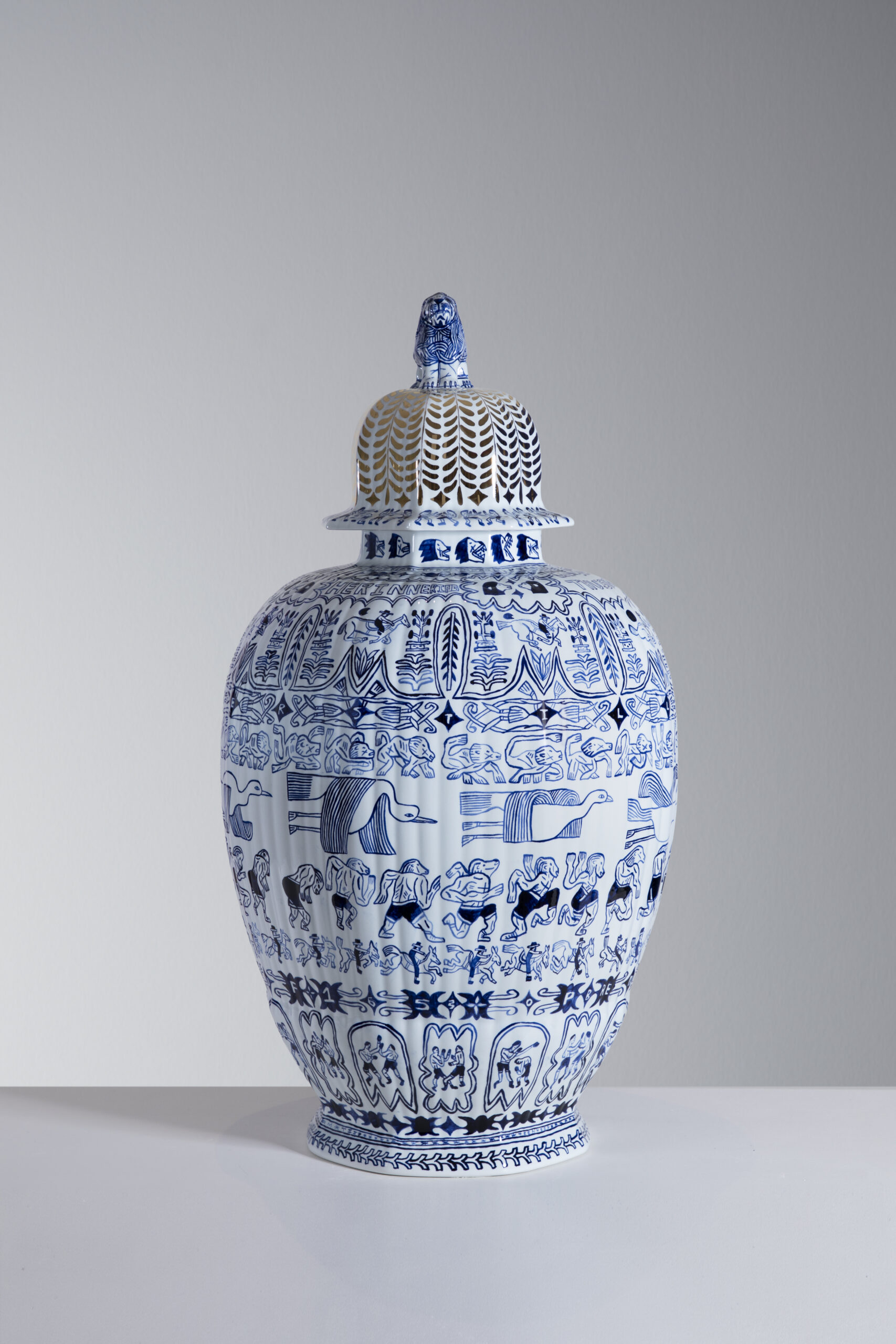 ⚠️クリアランス ダン・パルトゥシュ(1936年) #07 Bleu d’azur Urban Blue - from Bricks to Tiles - Royal Delft Museum